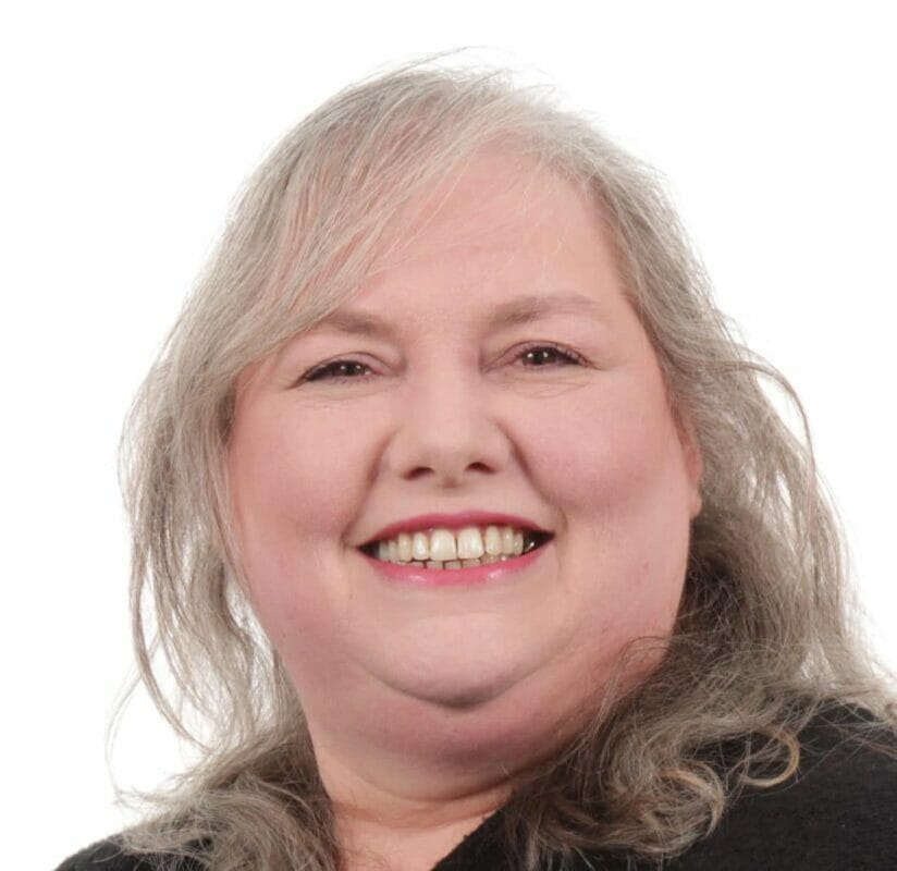 Mrs E Hird